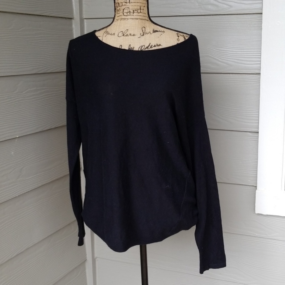 Black lung sleeve tee